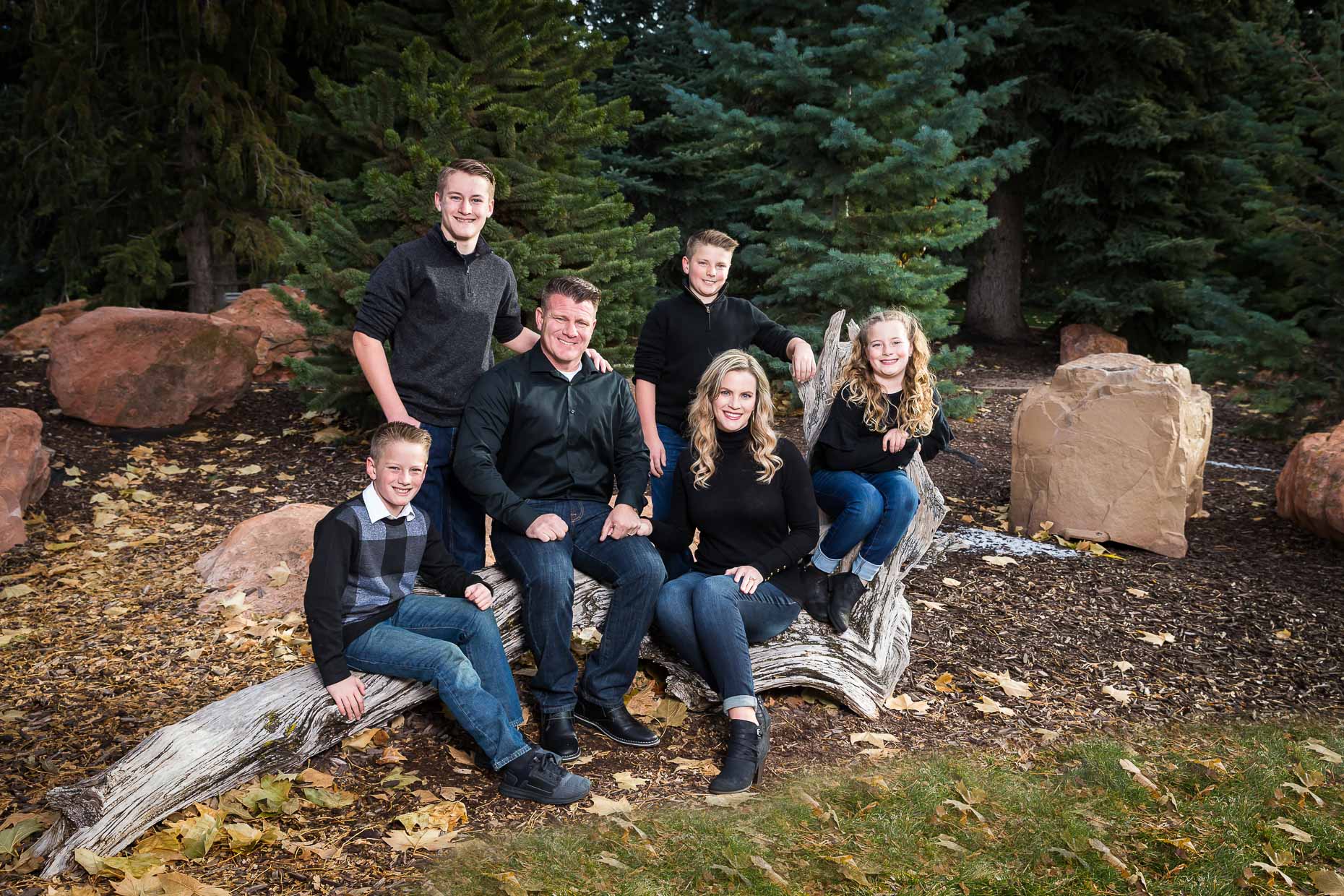 Steve Sheri Brown Family SUU campus Image by Rick Thompson Photography