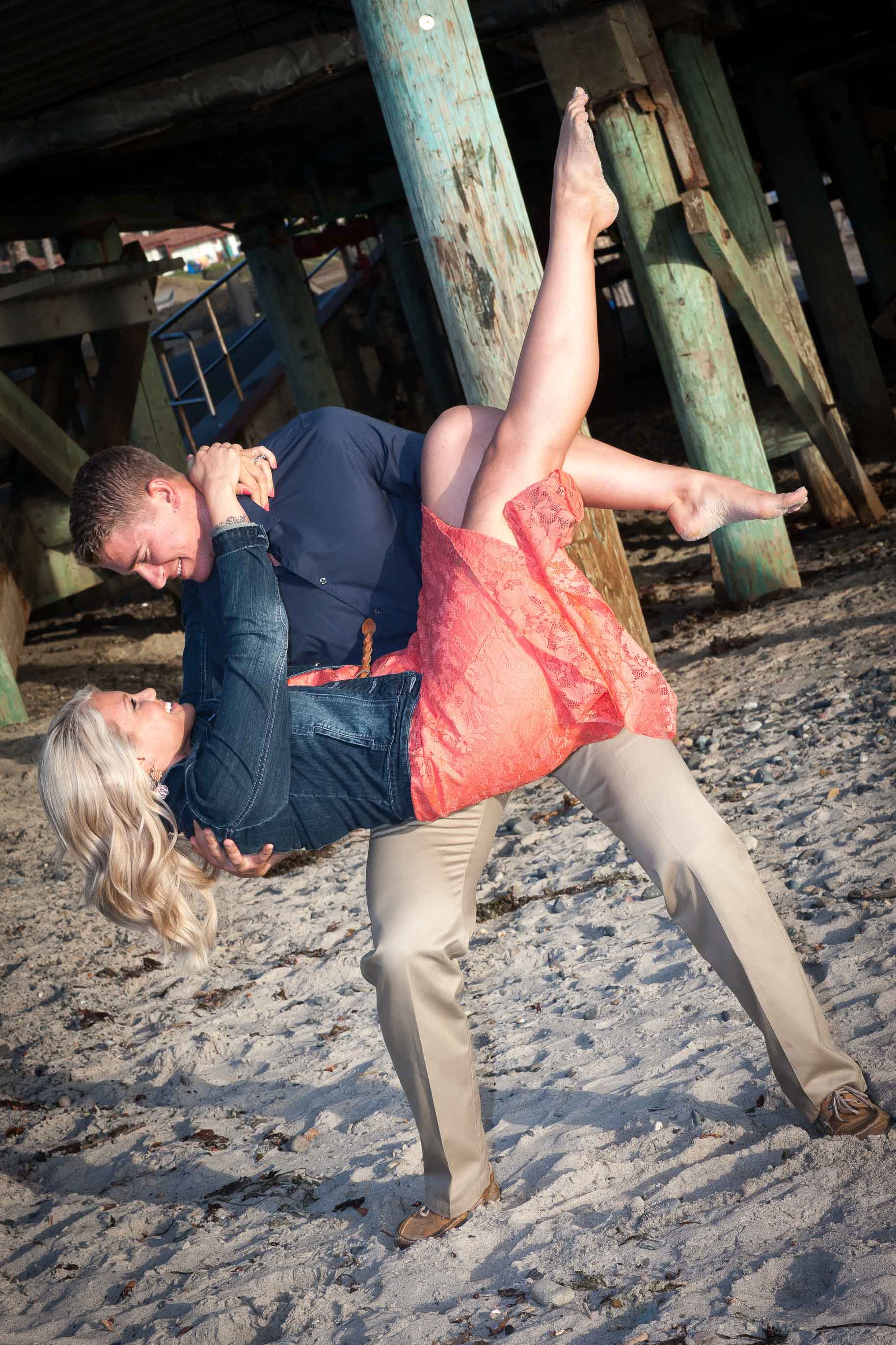 Engagement Images San Clemente Pier Danielle and John Galloup